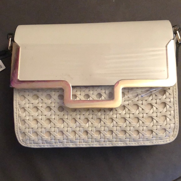 Brand new white crossbody purse - Picture 1 of 4